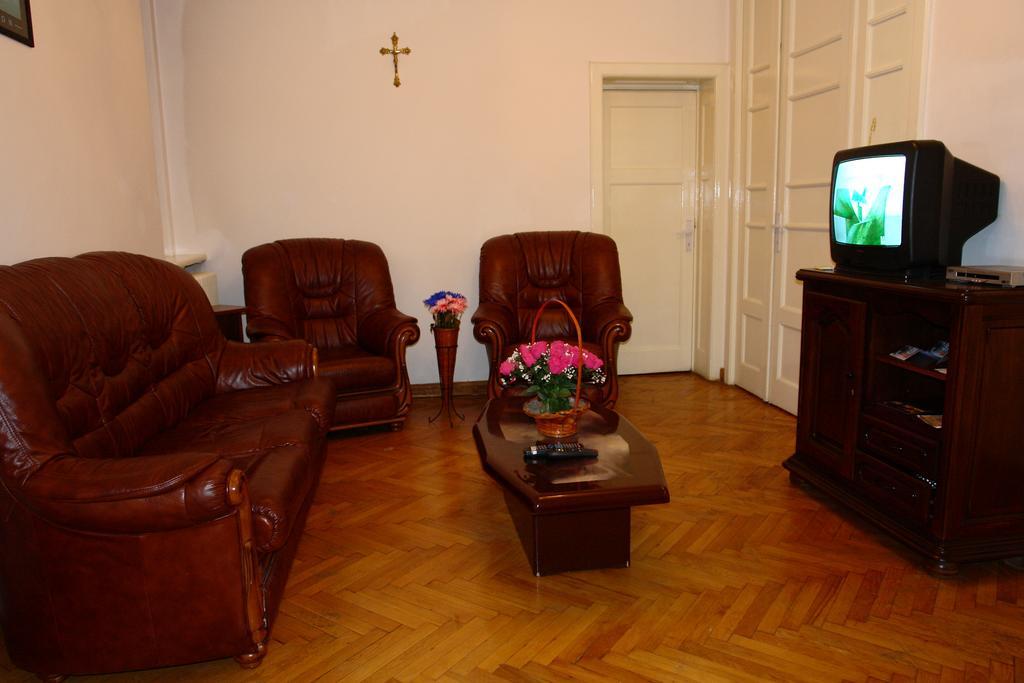 Hotel Ss Residence Unirii Bucureşti Ngoại thất bức ảnh